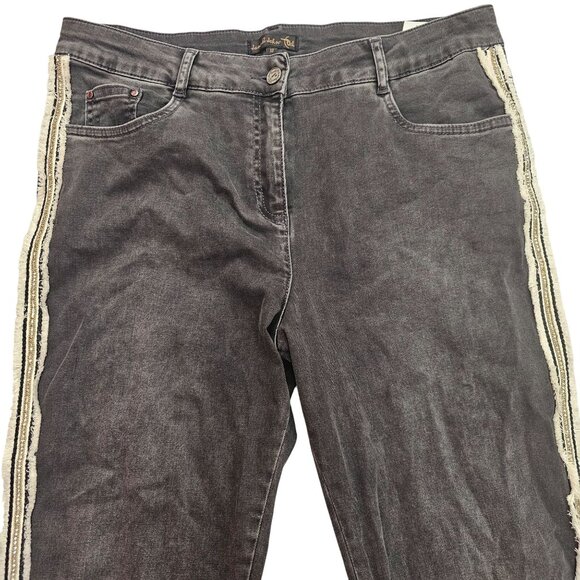 Jane & John Womens Jeans Mid Rise Black Denim With Frayed Side Stripes Size 12 - Picture 4 of 10